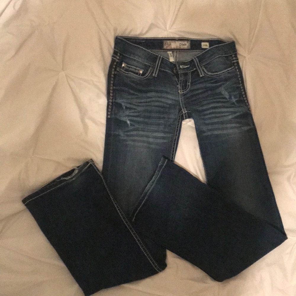 buckle jeans